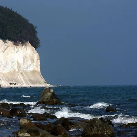 Aparthotel Myhome Ruegen - Haus Arkona 3*