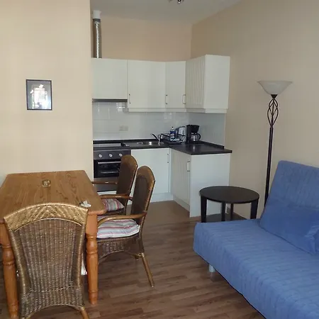 Myhome Ruegen - Haus Arkona Apart Otel 3*