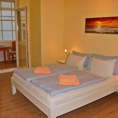 Ξενοδοχείο με διαμερίσματα Myhome Ruegen - Haus Arkona Sellin (Rugen)