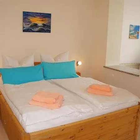 Myhome Ruegen - Haus Arkona Sellin (Rugen)