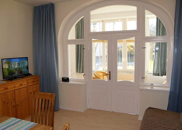 Myhome Ruegen - Haus Arkona ゼリン