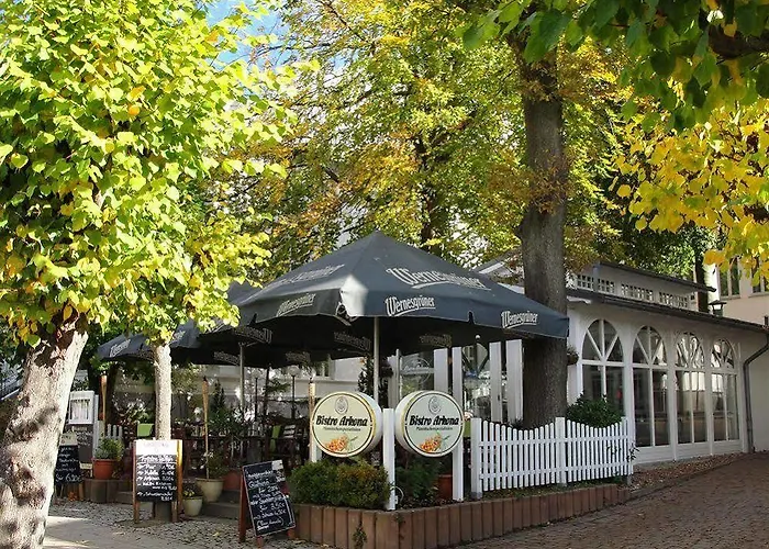 Myhome Ruegen - Haus Arkona アパートホテル